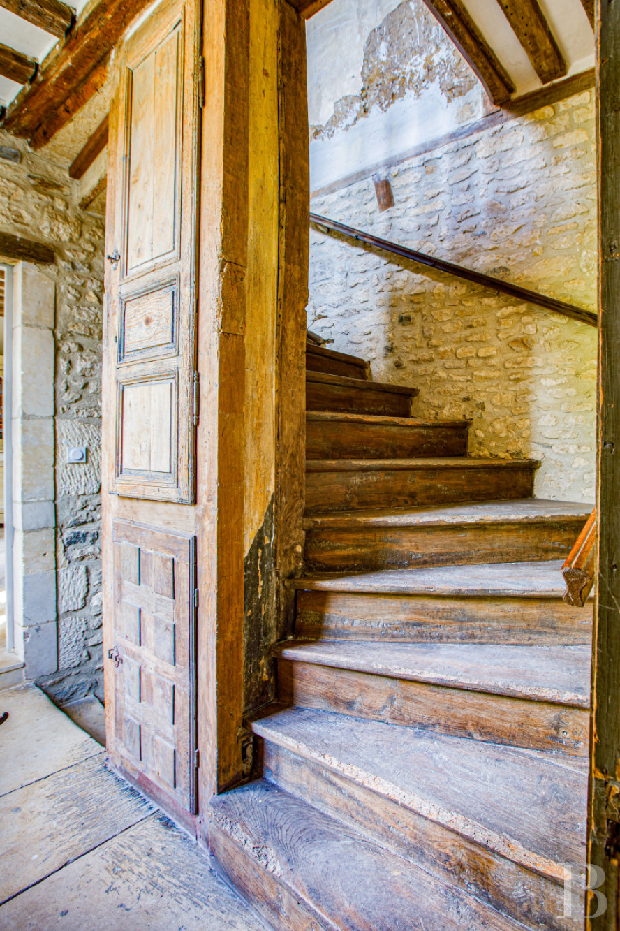 En Normandie, à Falaise, une maison des 17e et 18e siècles au cœur d’un quartier historique - photo  n°9